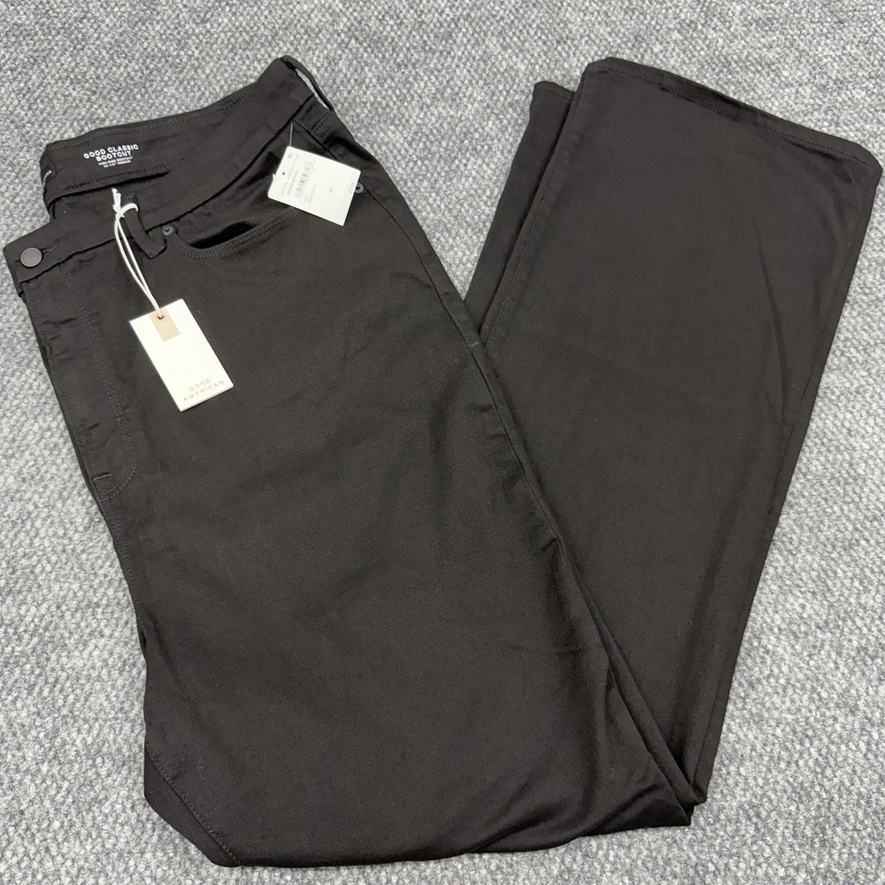 Good American Women's Plus Size 24x33 Classic Bootcut High Rise Jeans Black